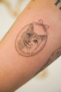 fine line tattoo malaga, gato